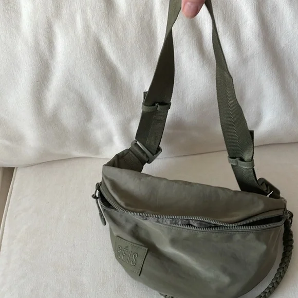 BEIS Belt Bag in Olive - Picture 6 of 6